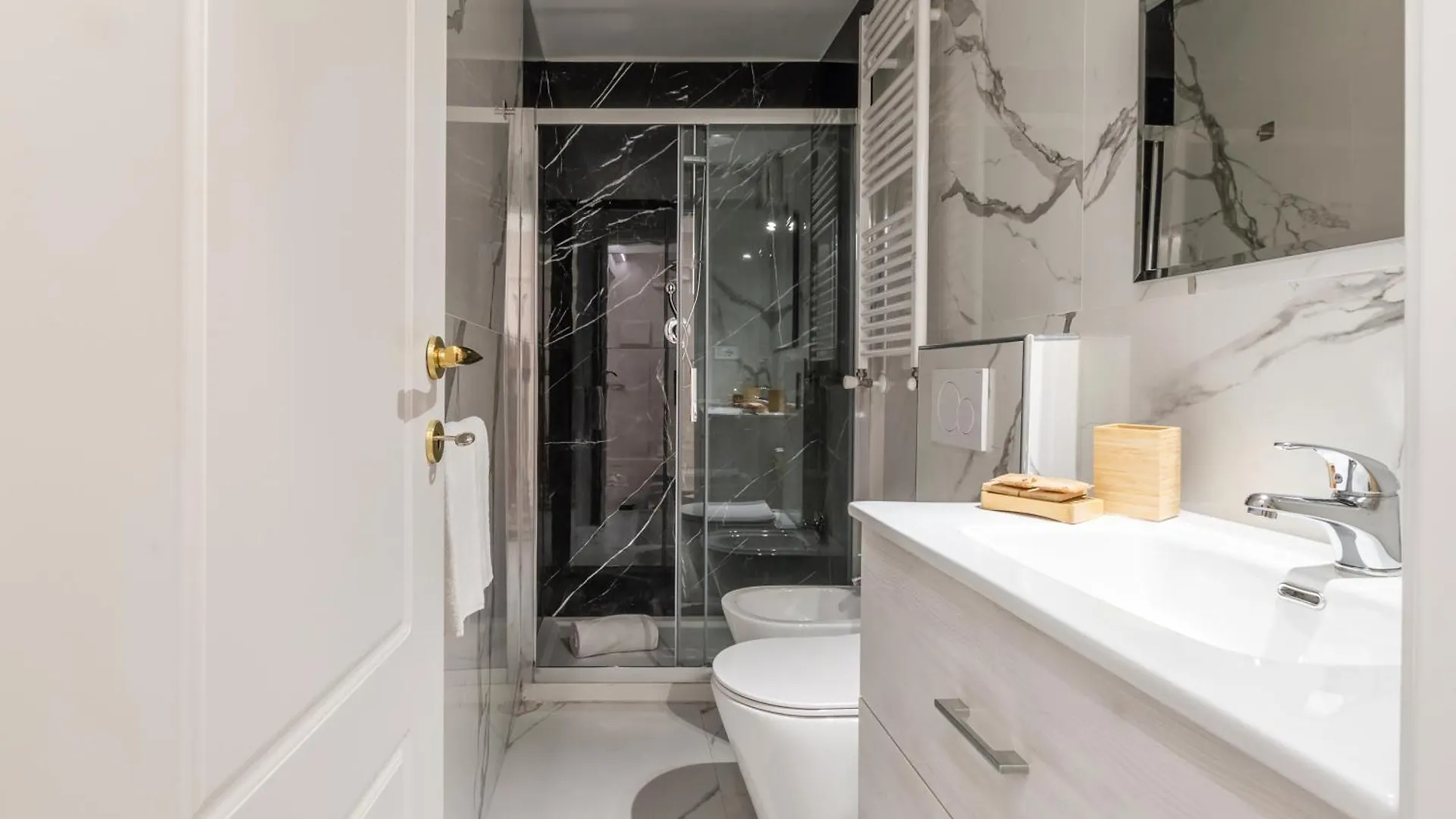 New - Pietrapiana Five Senses - City Center Florence Apartment